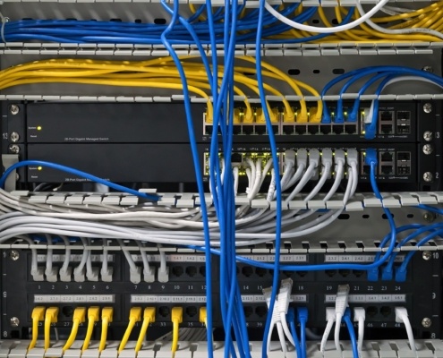 Large network hubs with connected cables